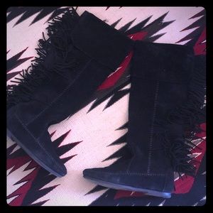 Minnetonka Brand Moccs